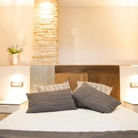 Apartamenticos Studio 39 Zaragoza Buitenkant foto